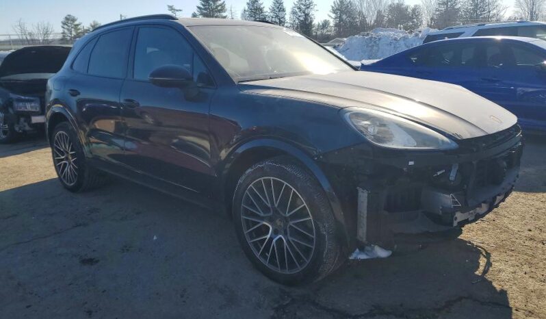
								2021 Porsche Cayenne full									