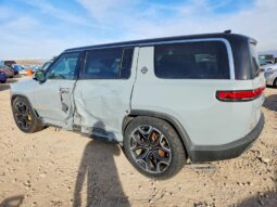 
										2022 Rivian R1s full									
