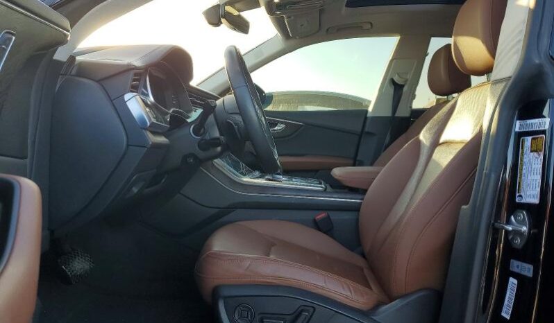 
								2019 Audi Q8 full									
