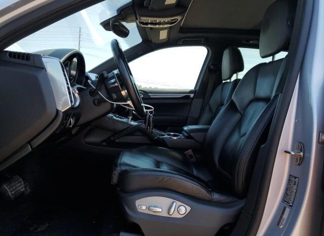 
								2016 Porsche Cayenne full									