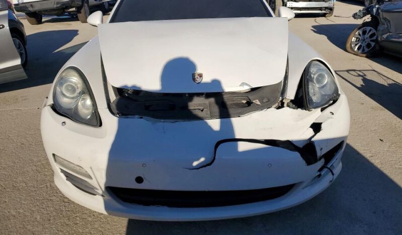 
								2010 Porsche Panamera full									