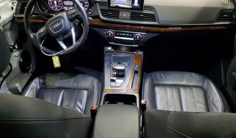 
								2018 Audi Q5 full									