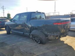 
										2022 Rivian R1t full									
