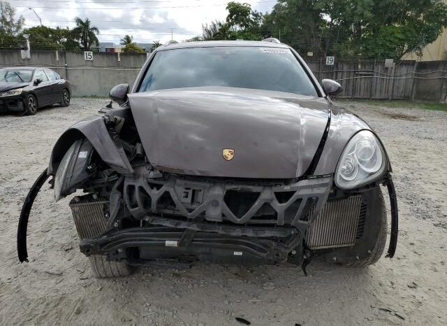 
								2014 Porsche Cayenne full									