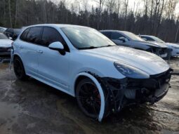 
										2016 Porsche Cayenne full									