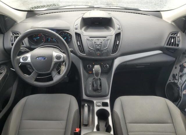 
								2015 Ford Escape se full									