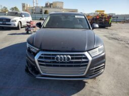 
										2018 Audi Q5 full									