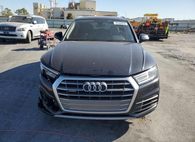 
								2018 Audi Q5 full									