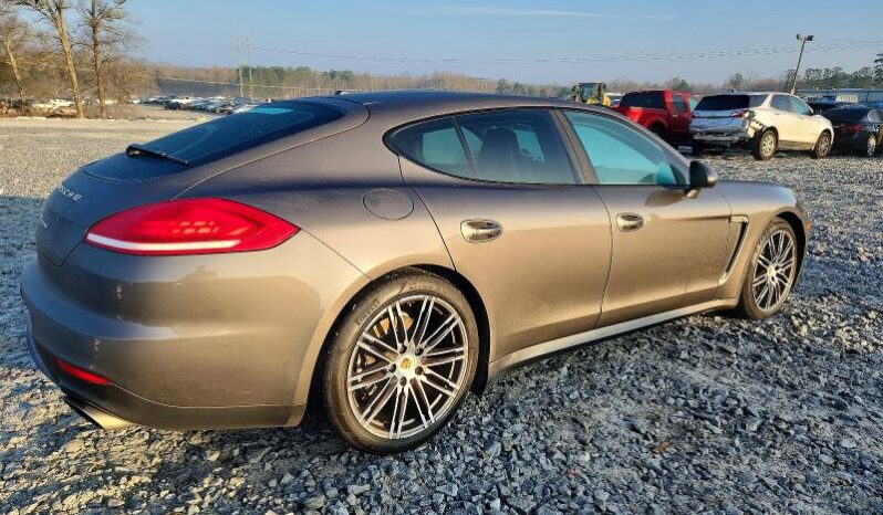 
								2016 Porsche Panamera full									