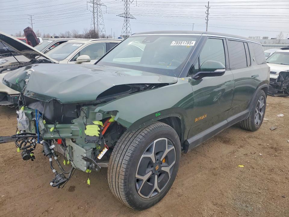 2024 Rivian R1s
