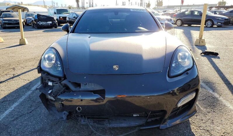 
								2013 Porsche Panamera full									