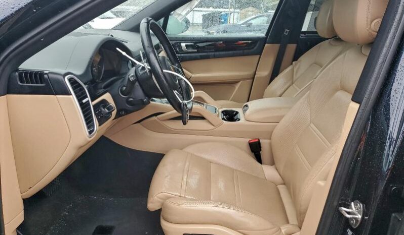 
								2020 Porsche Cayenne full									