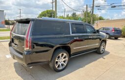 
										2016 Cadillac Escalade full									