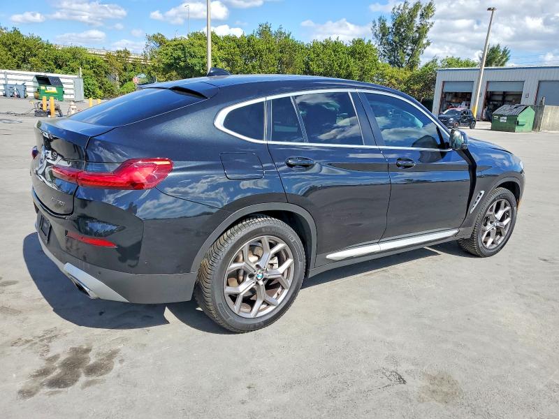 2024 BMW X4