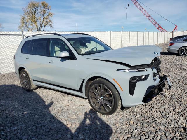 2024 BMW X7