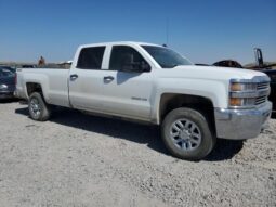 
										2015 Chevrolet Silverado full									