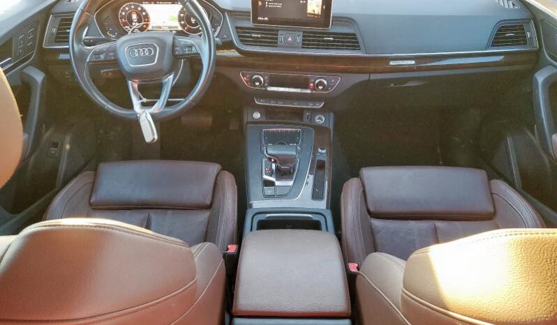 
								2018 Audi Q5 full									