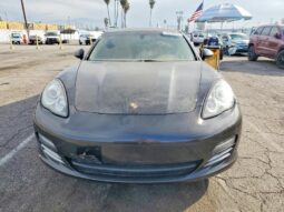 
										2011 Porsche Panamera full									