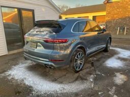 
										2020 Porsche Cayenne full									
