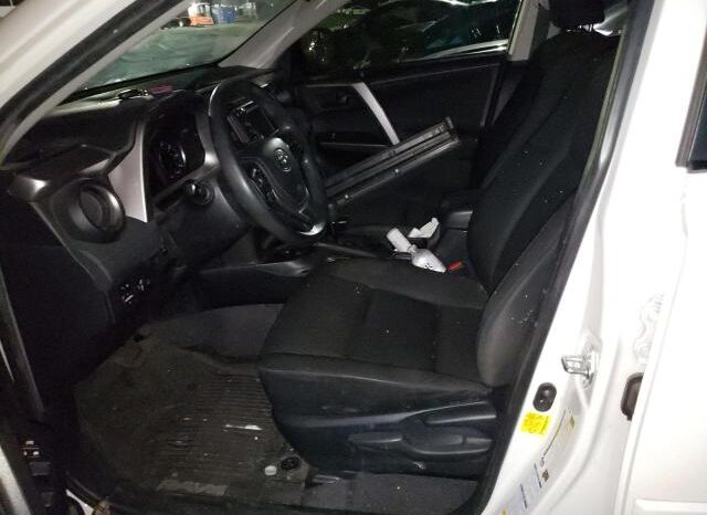 
								2018 Toyota Rav4 full									