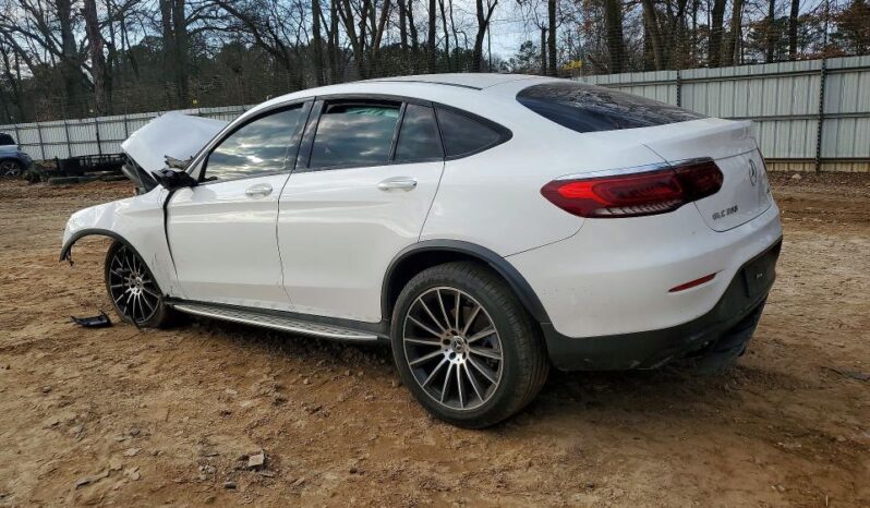 
								2020 Mercedes-benz Glc coupe full									