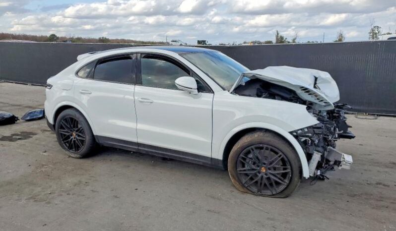 
								2025 Porsche Cayenne full									