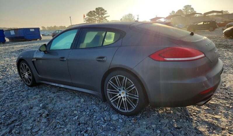 
								2016 Porsche Panamera full									
