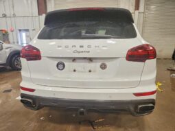 
										2016 Porsche Cayenne full									