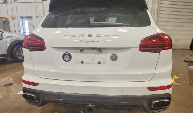 
								2016 Porsche Cayenne full									