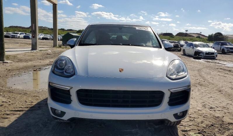 
								2016 Porsche Cayenne full									