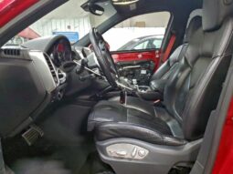 
										2018 Porsche Cayenne full									