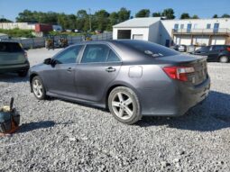 
										2014 Toyota Camry l full									