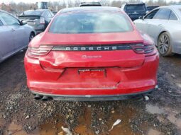 
										2018 Porsche Panamera full									