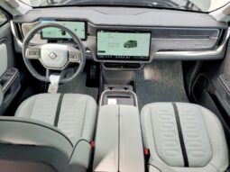 
										2025 Rivian R1s full									
