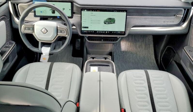 
								2025 Rivian R1s full									