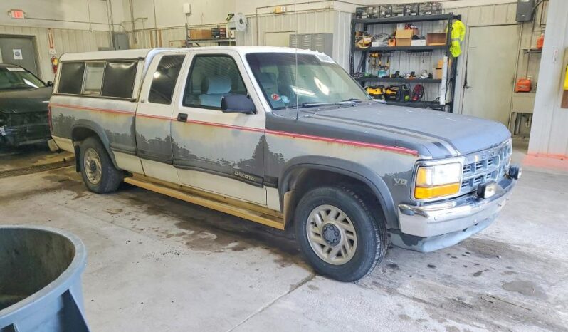 
								1992 Dodge Dakota full									