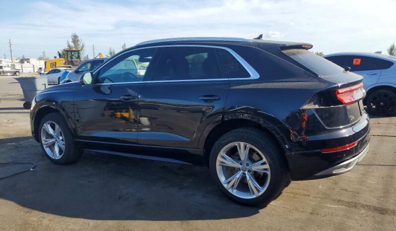 
								2019 Audi Q8 full									
