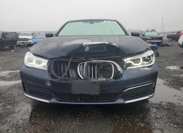 
								2019 BMW 750 xi full									