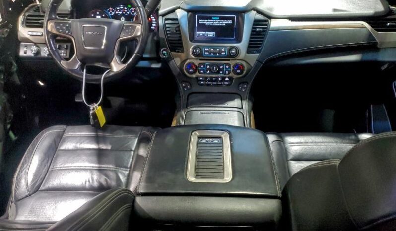 
								2018 Gmc Yukon full									