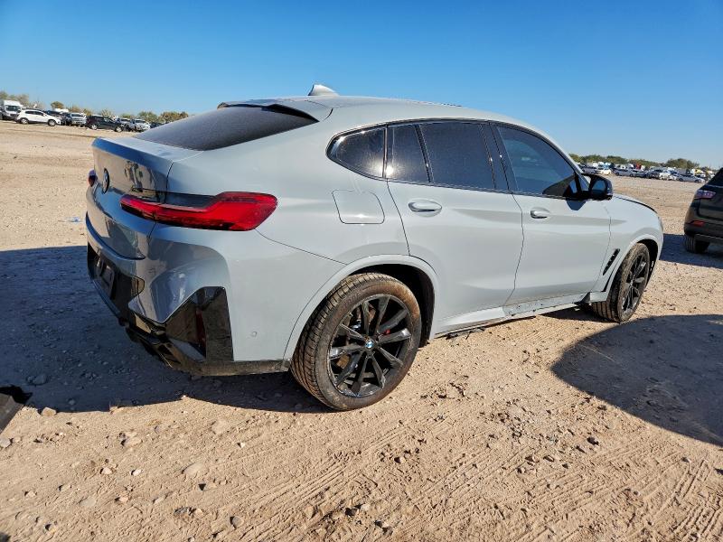 2025 BMW X4