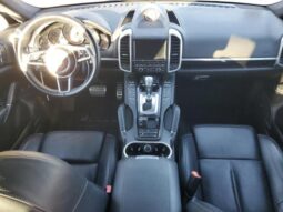 
										2015 Porsche Cayenne full									