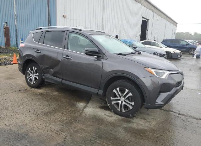 
								2018 Toyota Rav4 full									