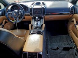 
										2017 Porsche Cayenne full									