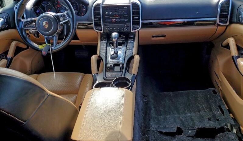 
								2017 Porsche Cayenne full									