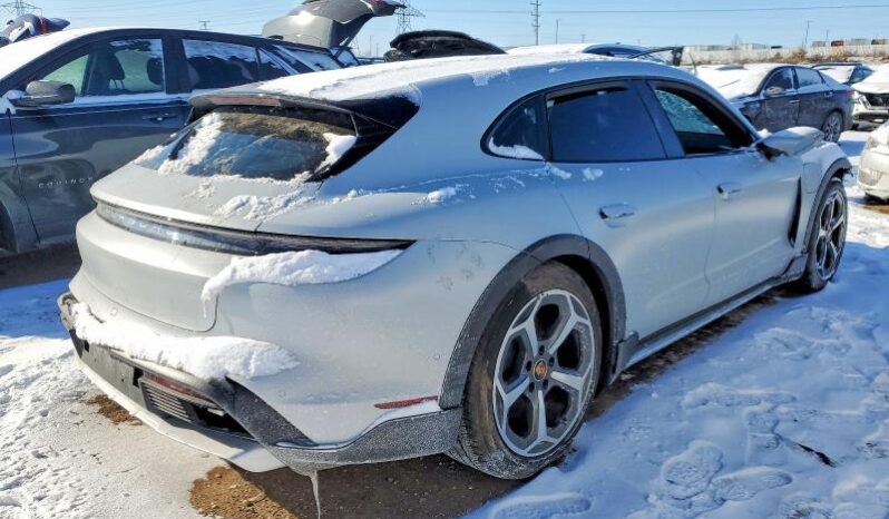 
								2024 Porsche Taycan full									