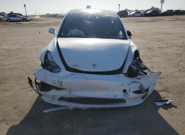 
								2019 Tesla Model 3 full									