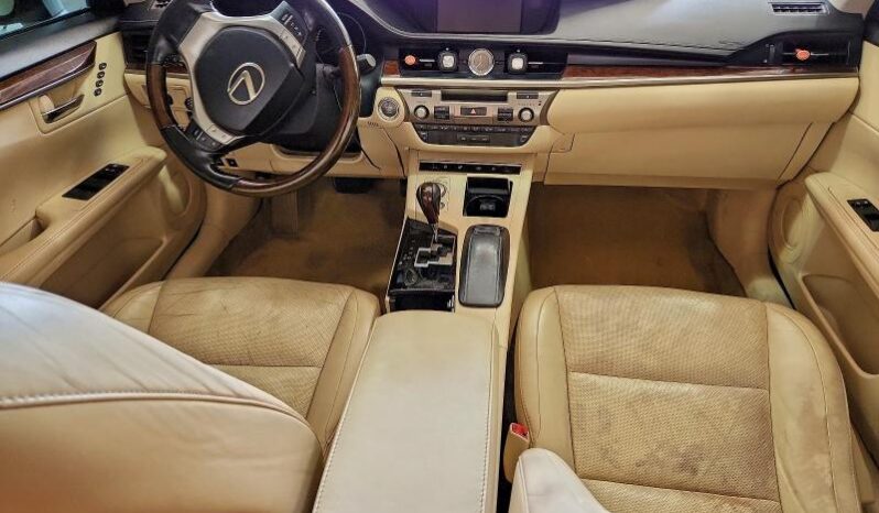 
								2015 Lexus Es 350 full									