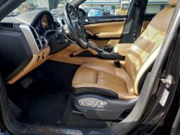 
										2017 Porsche Cayenne full									