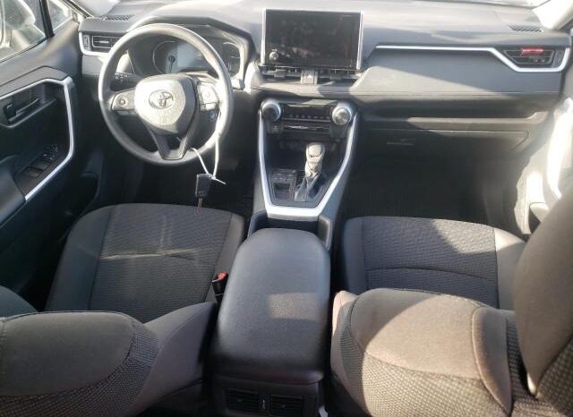 
								2023 Toyota Rav4 full									