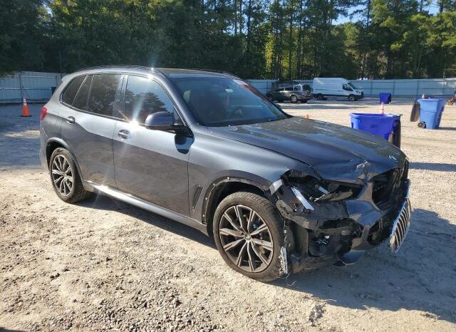 
								2019 BMW X5 full									